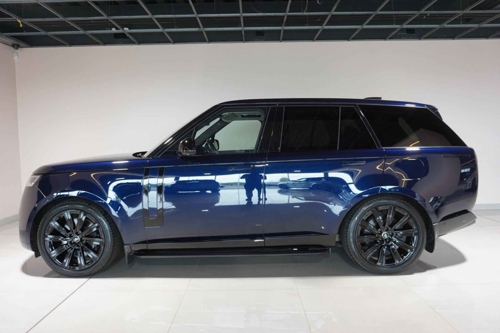 Land Rover Range Rover 3.0 P440e 38.2kWh HSE SUV 5dr Petrol Plug-in Hybrid Auto 4WD Euro 6 (s/s) (440 ps)